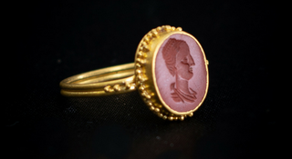 Illustration for article titled Wow, Look at All These Beautiful Ancient Rings That Should Belong to MeÂ